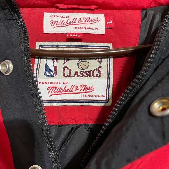 Miami Heat Mitchell & Ness Vintage Flashback Pullover Jacket - Picture 3 of 5